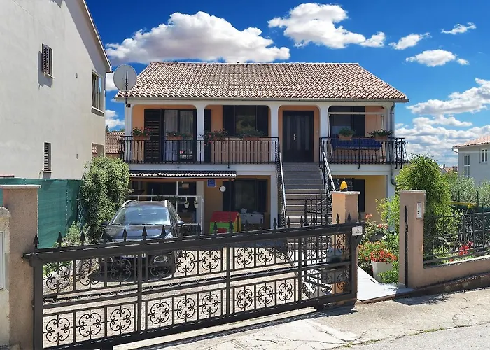 Dulijana 2042 Apartman *