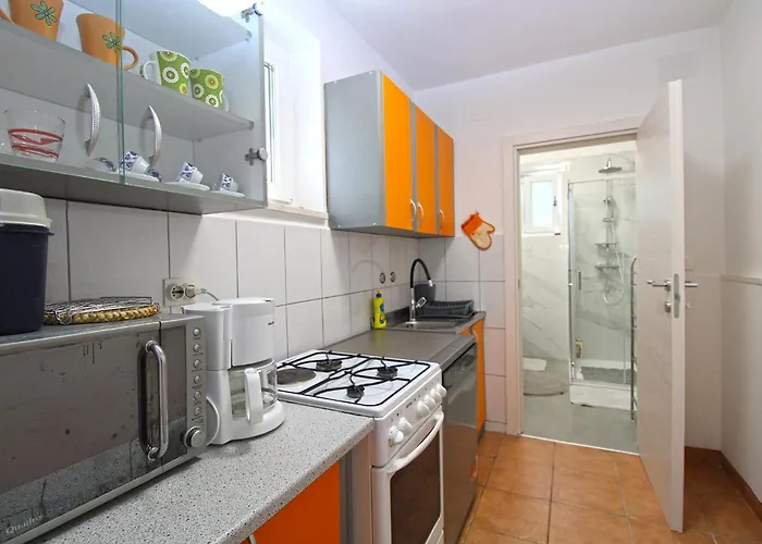 Dulijana 2042 Apartman *