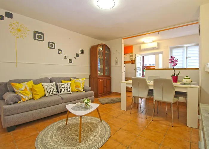 Dulijana 2042 Apartman Pula