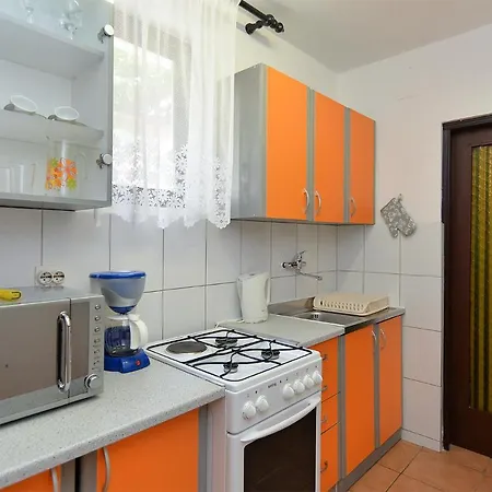 Apartment Dulijana 2042 Pula