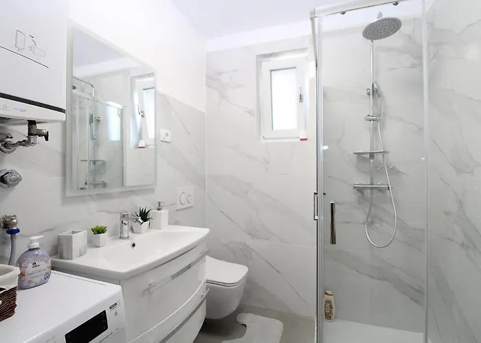 Apartmán Dulijana 2042 *